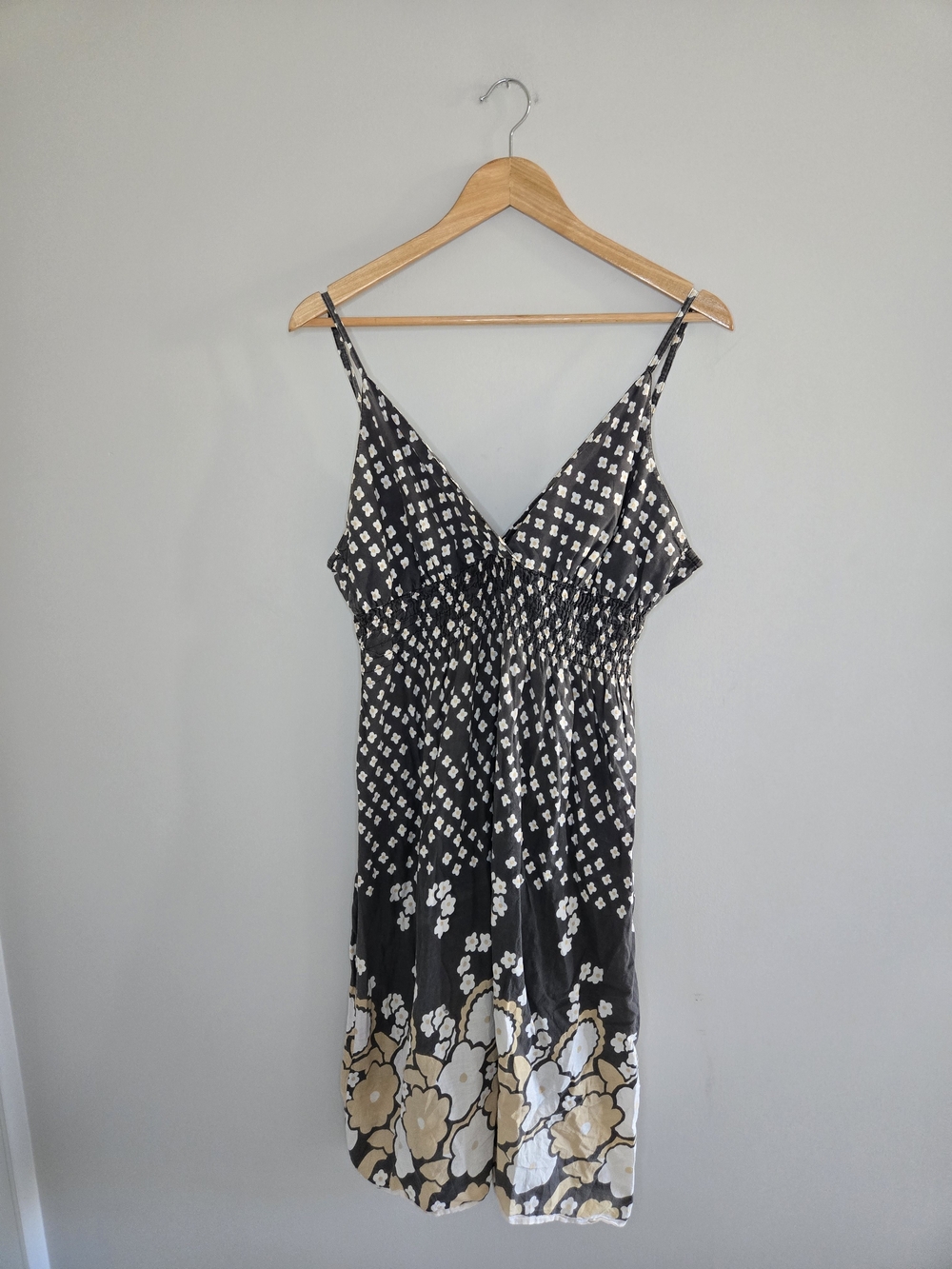 Lan Z vintage floral-print midi sundress, smocked waist and v-neck, 100% cotton